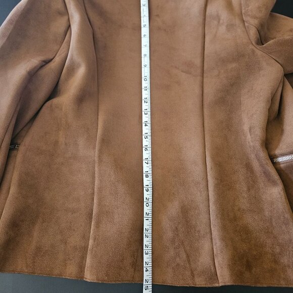 Jacket/Blazer - Picture 10 of 10